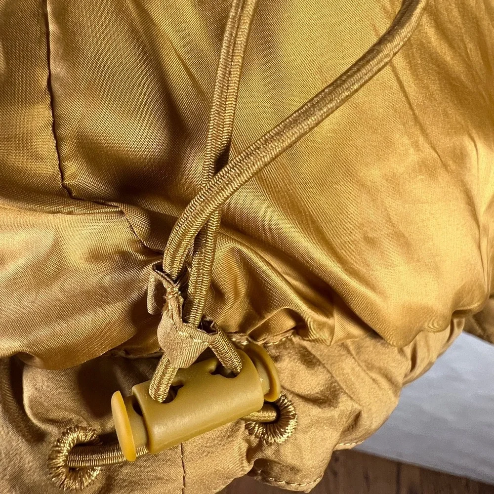 Uniqlo PUFFTECH Blouson (Warm Padded) Corduroy Collar like new condition Size M - Picture 7 of 8
